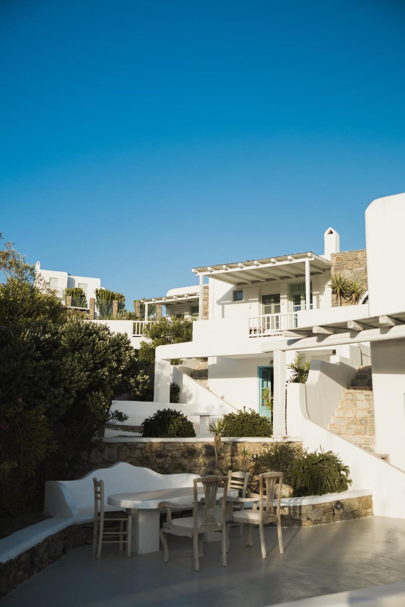 Mykonos Pantheon Kalo Livadi