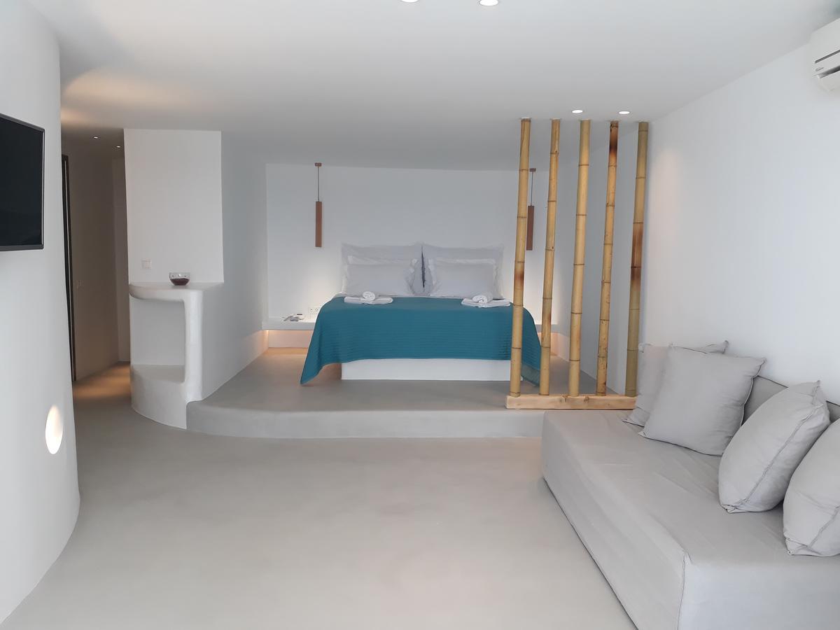 Mykonos Pantheon Kalo Livadi